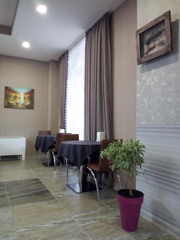 Hotel Salmer Tiflis Exterior foto