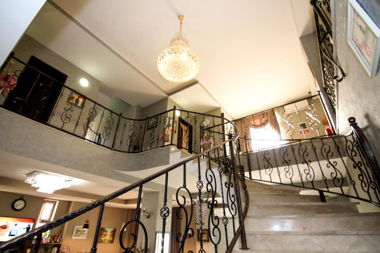 Hotel Salmer Tiflis Exterior foto